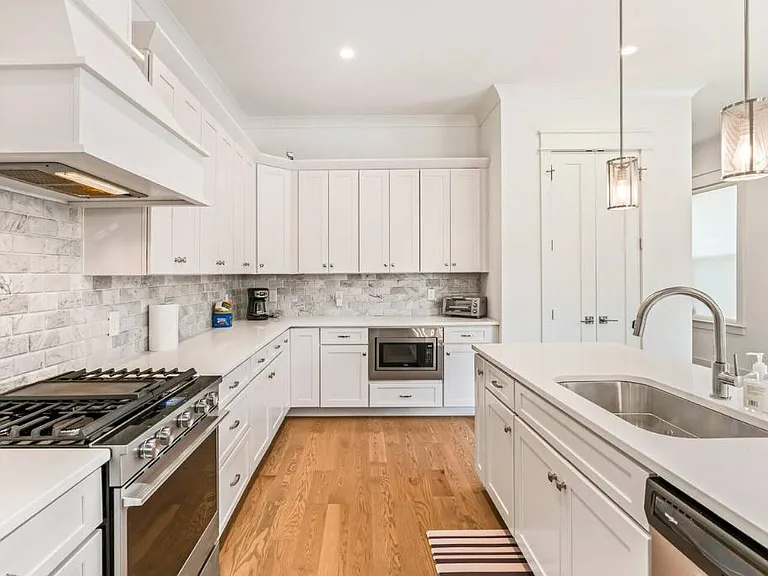 523A Wedgewood Ave — Photo 41