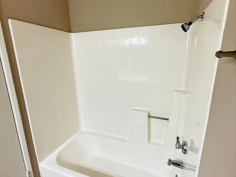 312 W Yukon Dr #2 — Photo 15