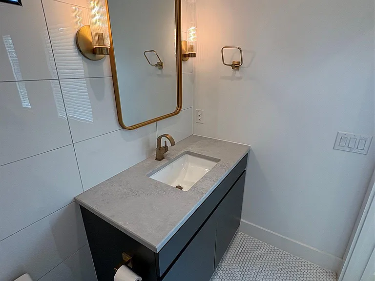 1800 Crown Dr #2 — Photo 12
