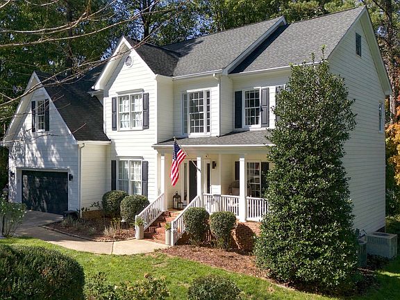 2nd image of 103 Rodwell Ct