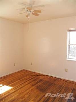 4th image of 311 N 2nd Ave