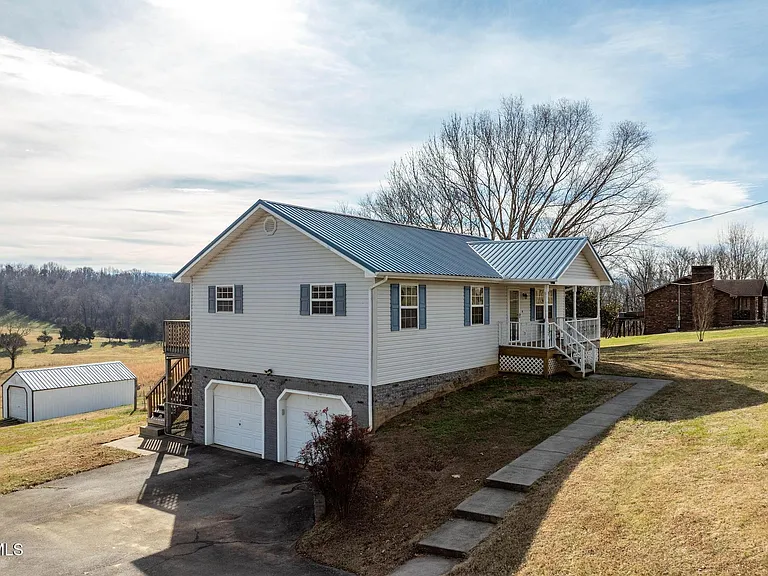 133 Paynetown Rd — Photo 2