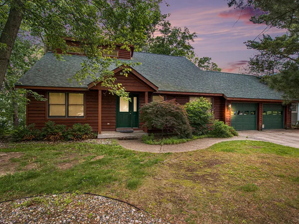 3563 N Blackstone Ave, Colon, MI 49040