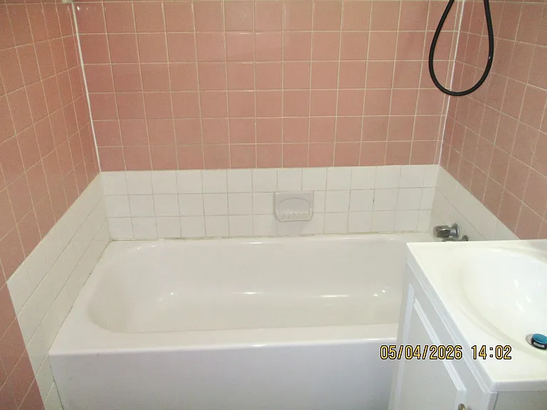802 Lewis Dr — Photo 8