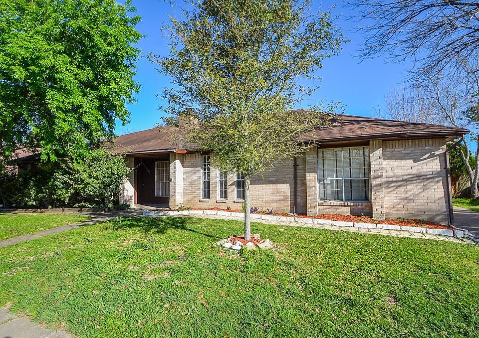 1st image of 19426 Lazy Valley Dr