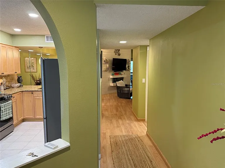 5770 Ashton Lake Dr #8 — Photo 10