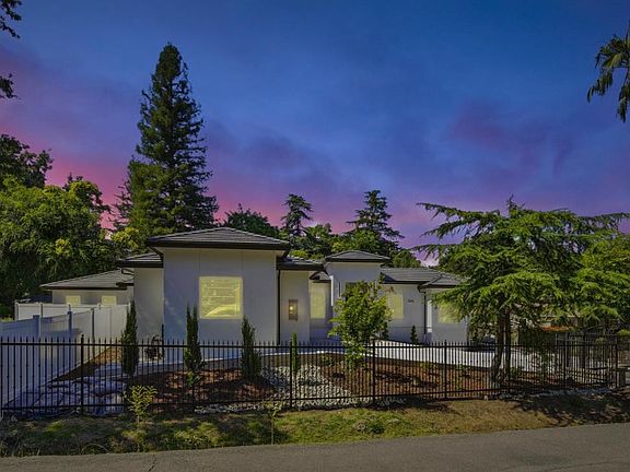 3rd image of 8061 Grand Ave