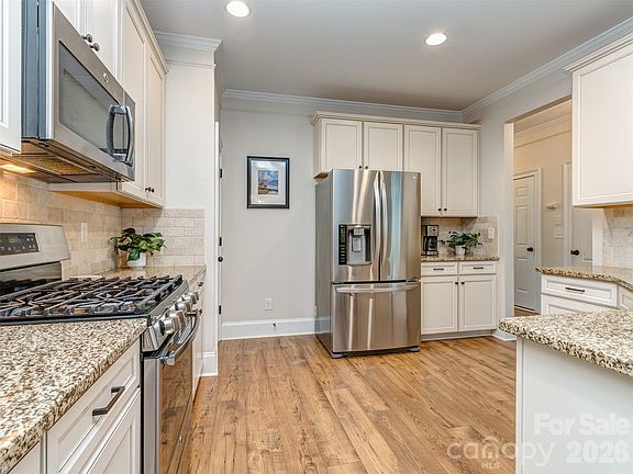 4th image of 2844 Georgia Ave