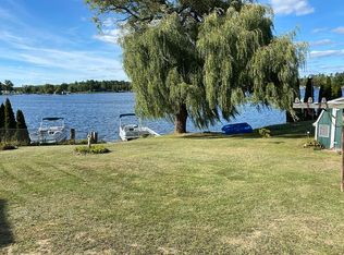 751 S Scott Dr, Farwell, MI 48622