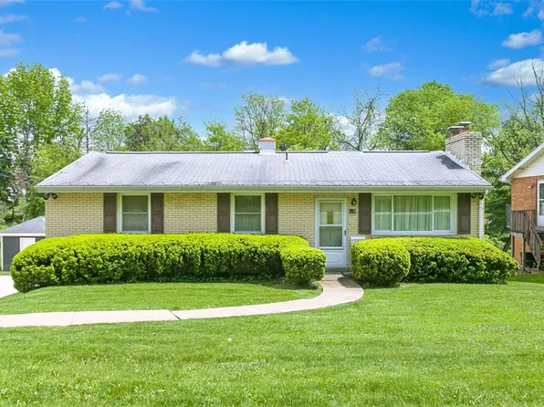 220 Fairlawn Dr, Monroeville, PA 15146