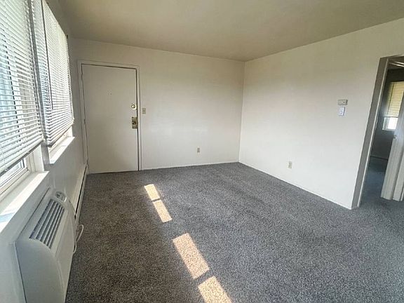 4th image of 2907 Ronan St Unit 3