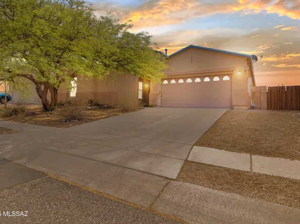 3347 S Desert Scroll Pl, Tucson, AZ 85735