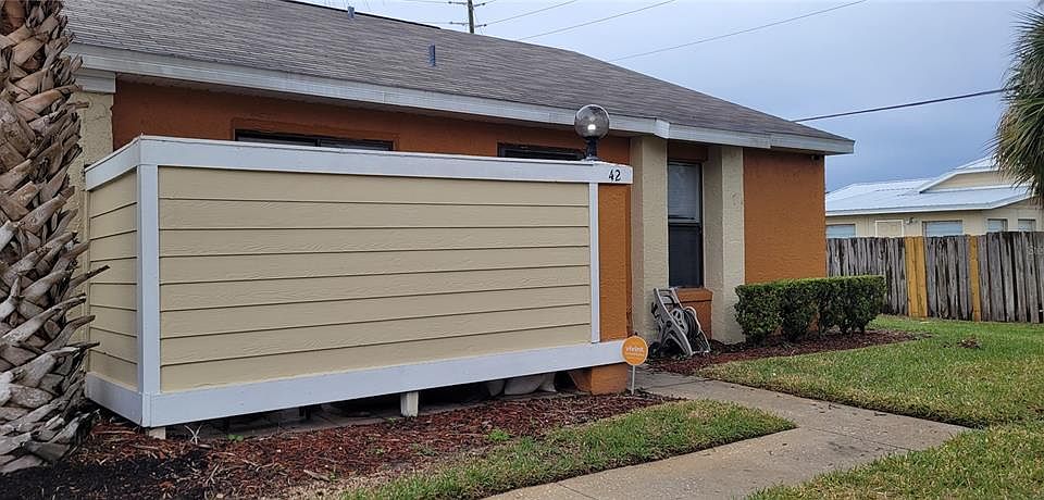 1st image of 42 Silver Oak Cir