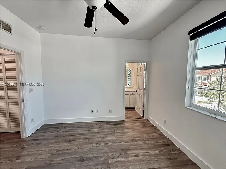 4323 Maybelle Ln #0 — Photo 21