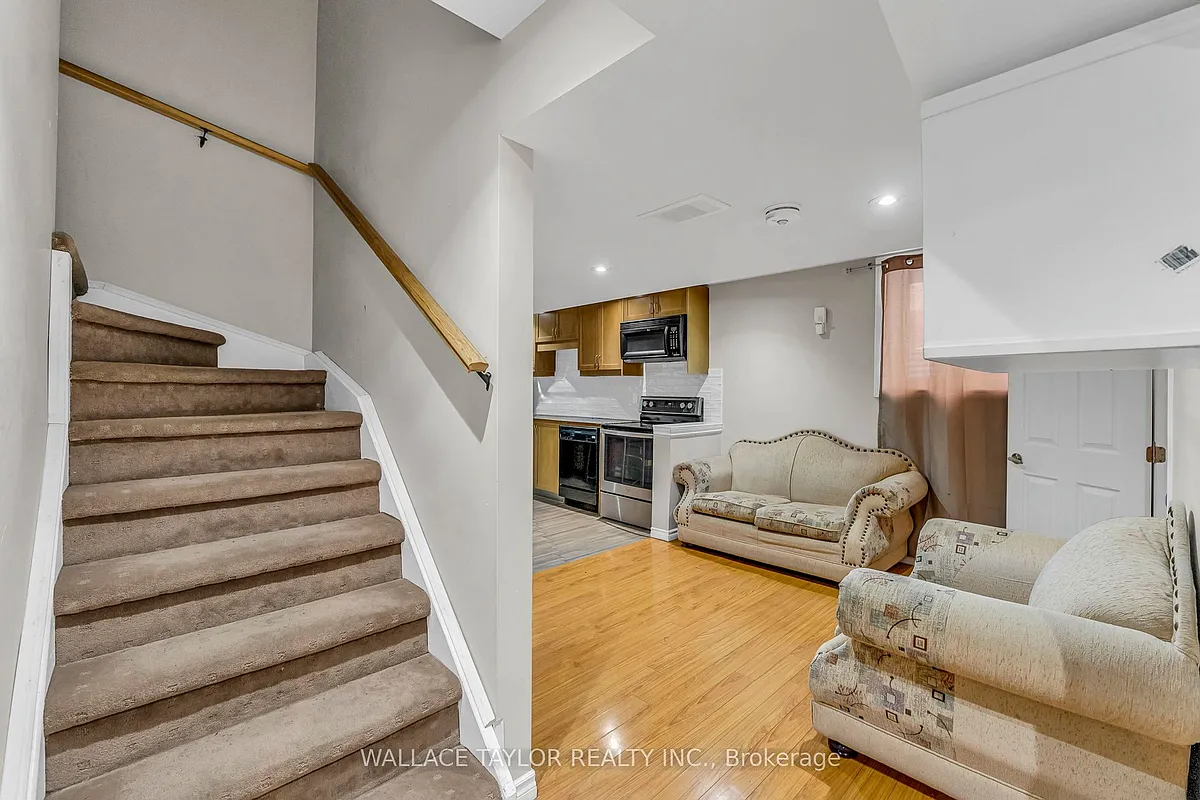 Building Photo - 6 Notman Way #BASEMENT