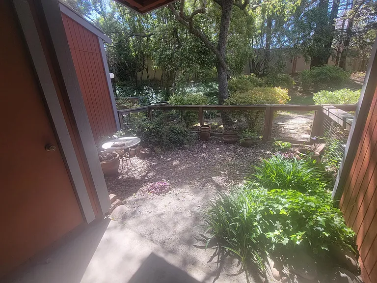 186 Central Ave — Photo 31