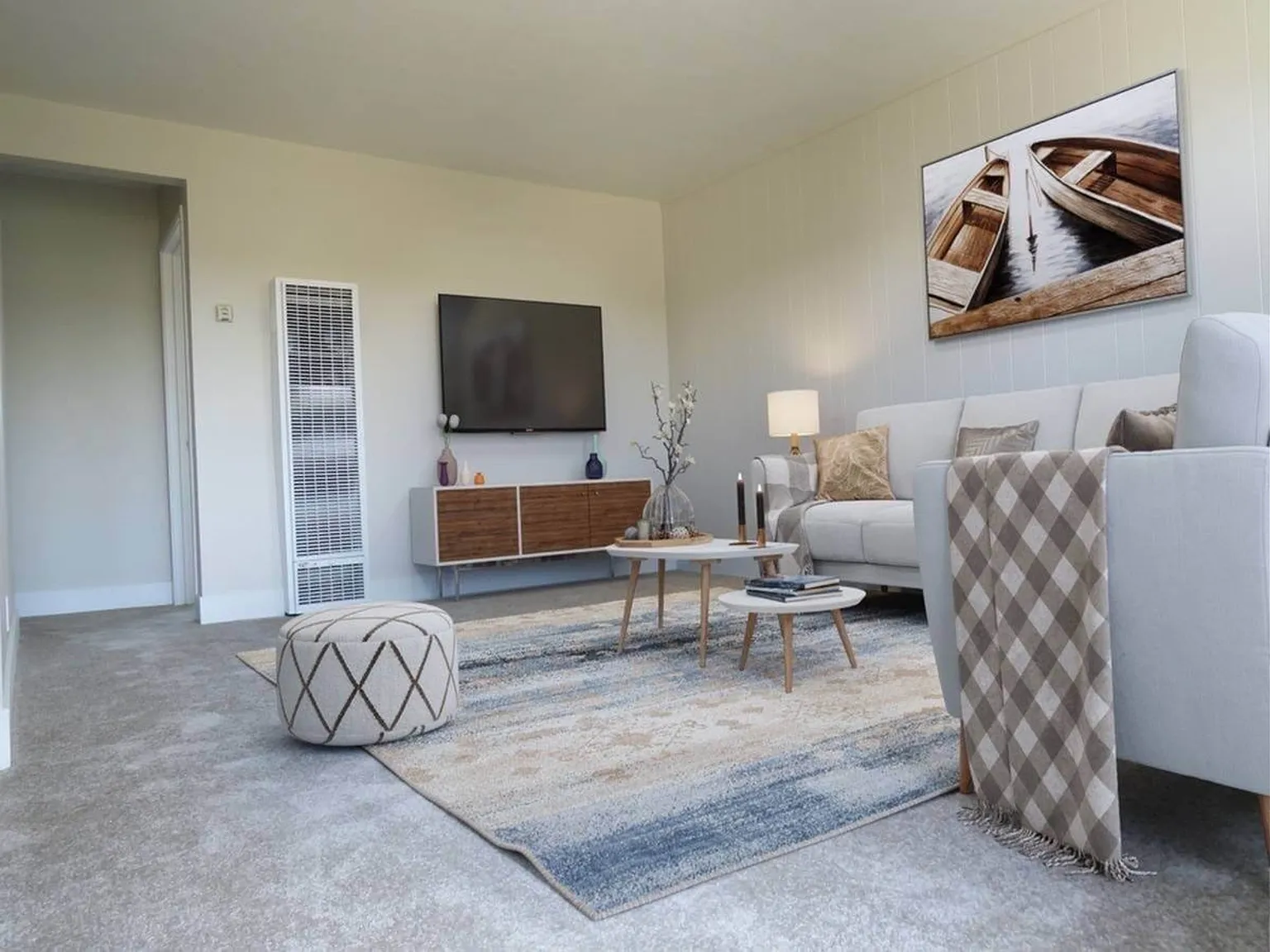 Marina Apartments — Photo 4