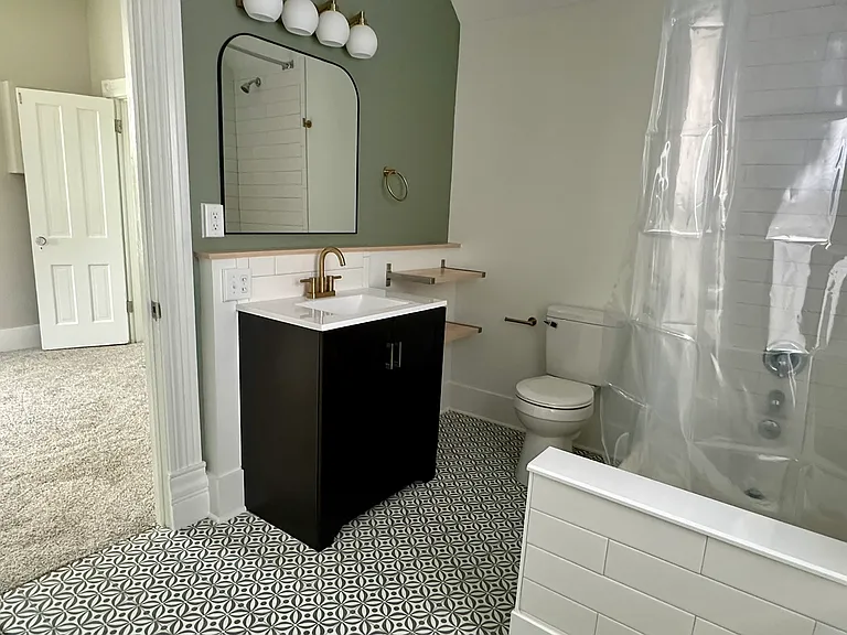 1416 William St #1 — Photo 8