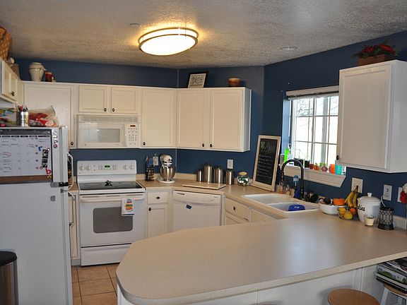 3rd image of 2089 N Morning Star Dr Unit 4