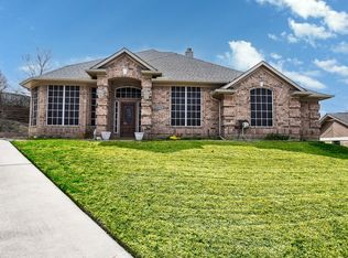 8654 Glen Hollow Dr, Fort Worth, TX 76179