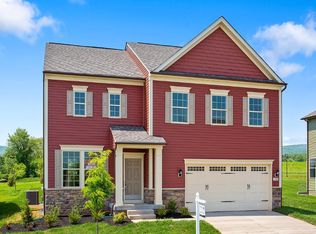 401 Blackberry Ridge Dr, Morgantown, WV 26508