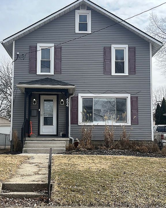 1st image of 454 Forest St
