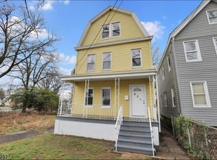 631 Thomas Blvd, East Orange, NJ 07017