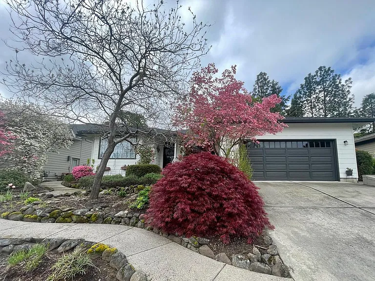 2446 Heritage Way — Photo 45