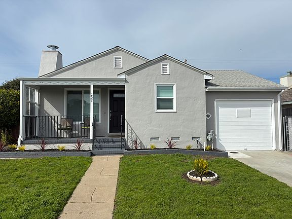 2nd image of 202 Rockwood Dr