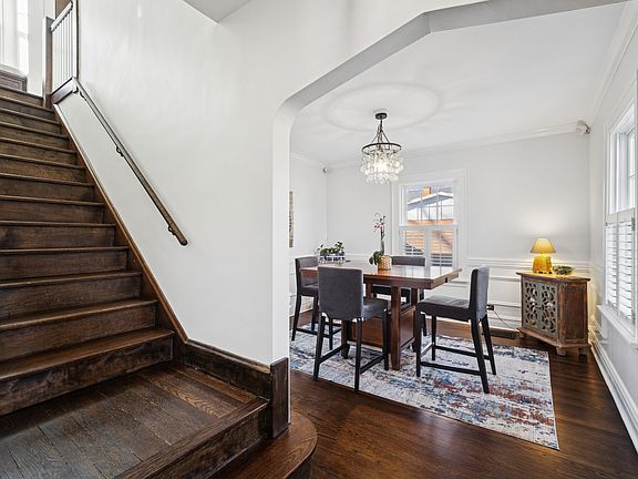 5th image of 1236 Cavell Ave