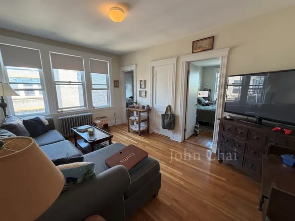1630 Commonwealth Ave APT 25, Boston, MA 02135