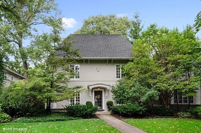 2705 Park Pl photo 1