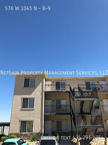 576 W 1045 N Photo 1