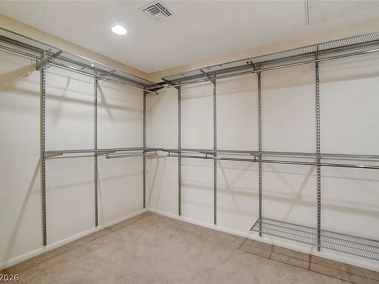 408 Lacy Ln — Photo 16