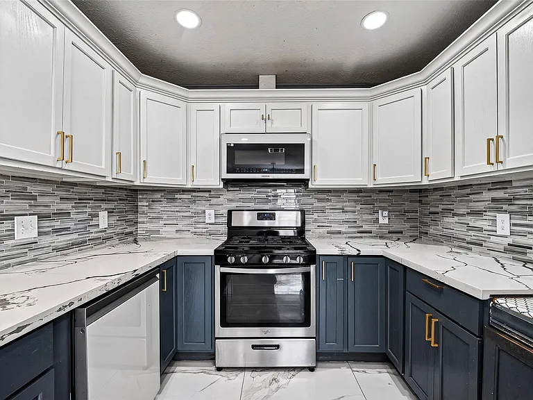 10911 Pecan Dr — Photo 10