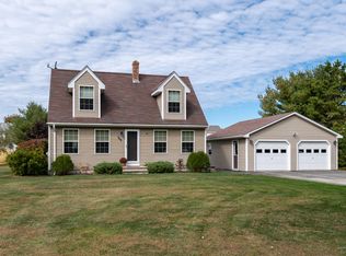 166 Maquoit Rd, Brunswick, ME 04011