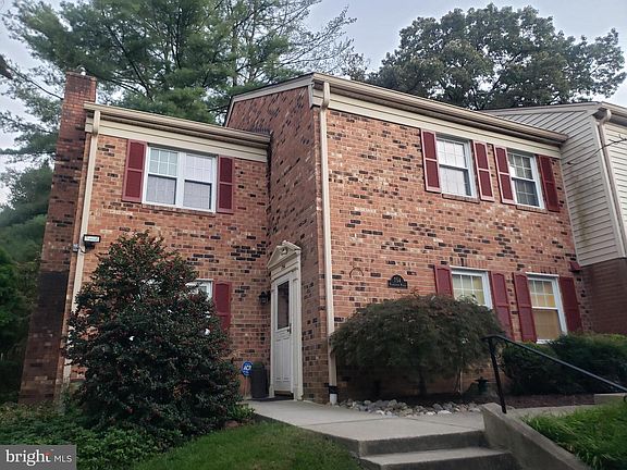 3rd image of 754 Princeton Pl Unit 1-754
