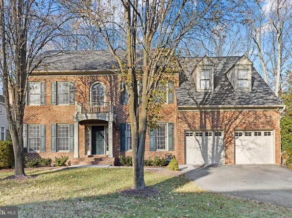 201 Fritillary Ct, Edgewater, MD 21037