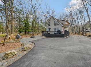 110 Bowsprit Ln., Lackawaxen, PA 18435