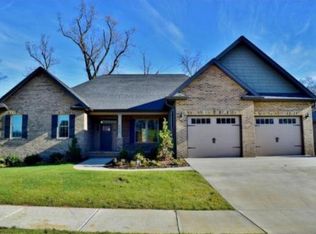 312 Laurelbrook Ct, Johnson City, TN 37615