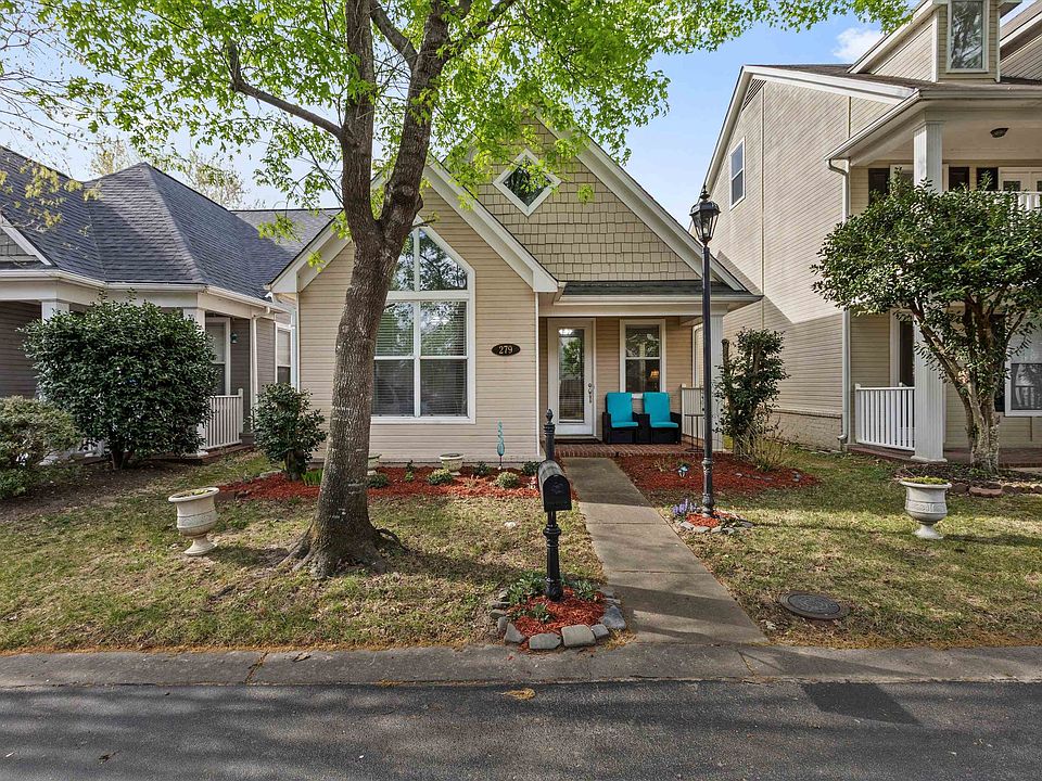 1st image of 279 Island Village Dr