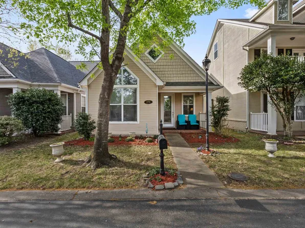 279 Island Village Dr, Memphis, TN 38103