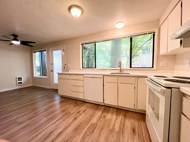 6951 SW Montauk Cir — Photo 10