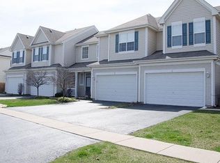 1493 Legacy Dr #322-2, Dekalb, IL 60115