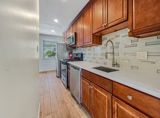 217-47 Hempstead Ave #1A, Queens Village, NY 11429