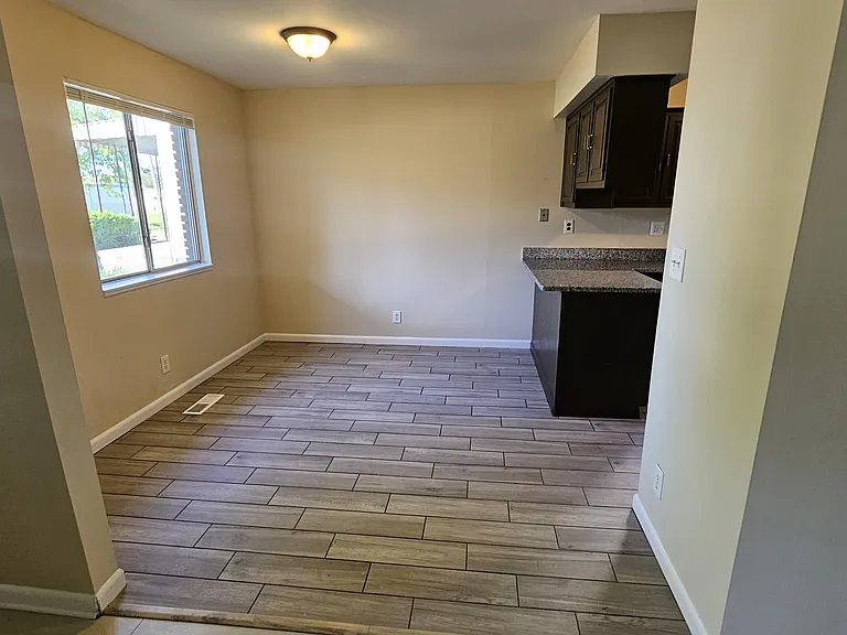 8049 Westminster Ave — Photo 5
