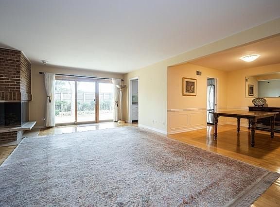 2nd image of 1828 Wildberry Dr Unit E