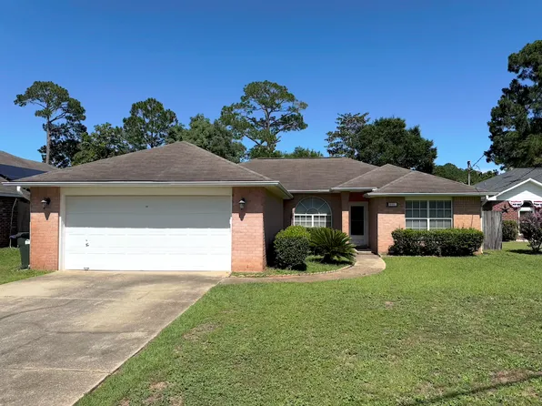 408 Westlake Dr, Pensacola, FL 32506