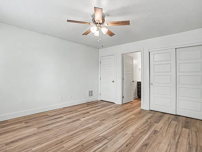 6120 N Hacienda Ave — Photo 23