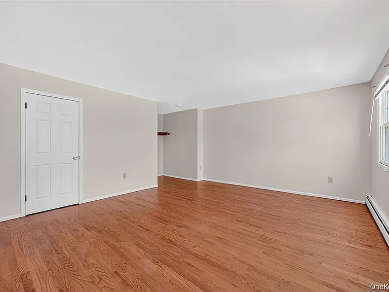 55 High St — Photo 12
